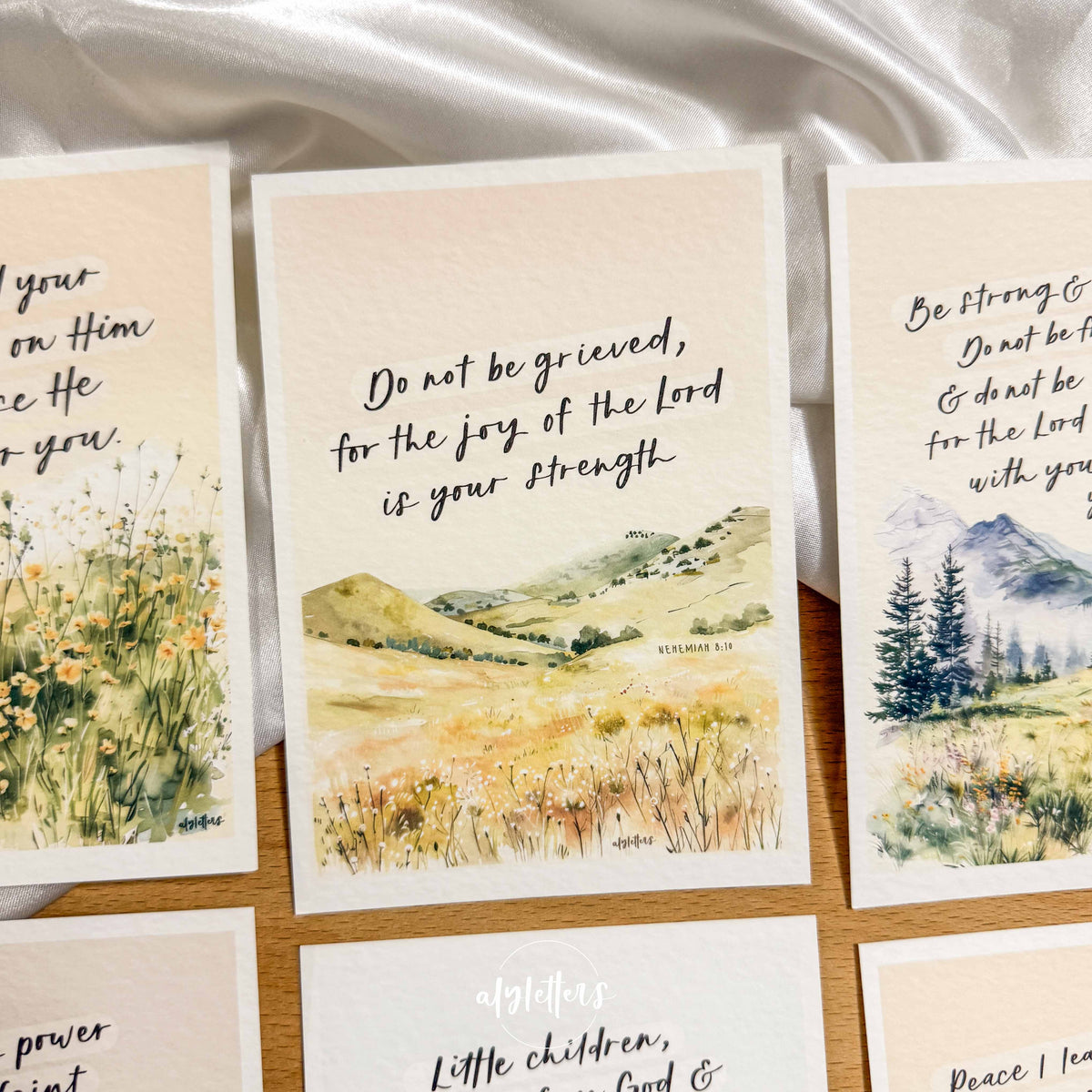 Held | 6 Blessing Cards